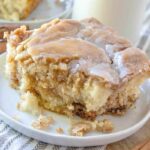 Thumbnail Homemade Cinnamon Roll Cake